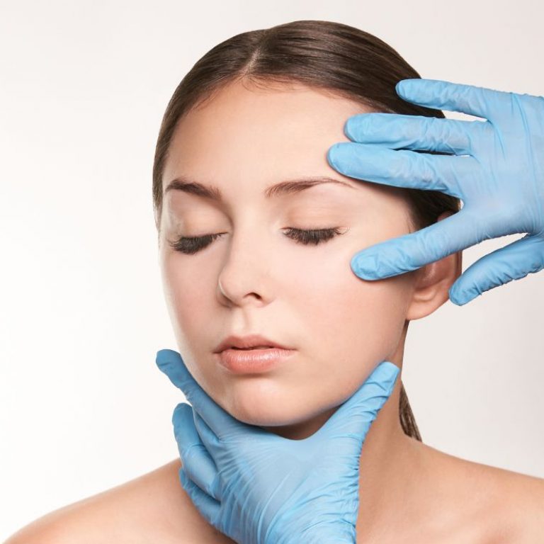 Lifting Facial Luxxia Clinic Barcelona